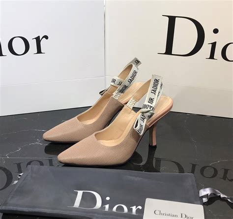 christian dior ayakkabı kadın|Christian Dior shoes.